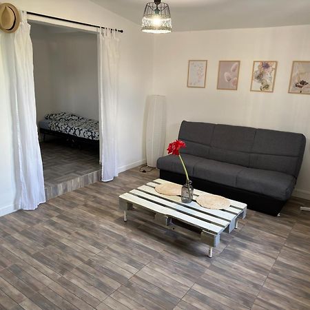Ferienwohnung T2 A Convenance Baie-Mahault Exterior foto
